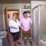 Bauer sucht Frau 2014 – Folge 4 – Markus zeigt Nicole das saubere Badezimmer