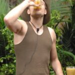Dschungelcamp 2015 Dschungelprüfung 5 – Jörn trinkt zwei “frisch gezapfte Biere”