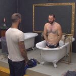Big Brother Tag 8 – Thomas in der Badewanne