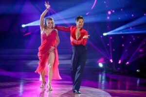 Let's Dance 2021 Show 7 - Lola Weippert und Christian Polanc tanzen Rumba